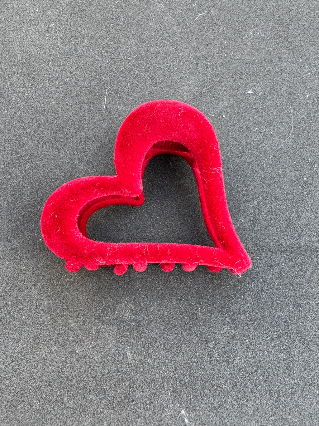 Pince à cheveux cœur (taille moyenne)