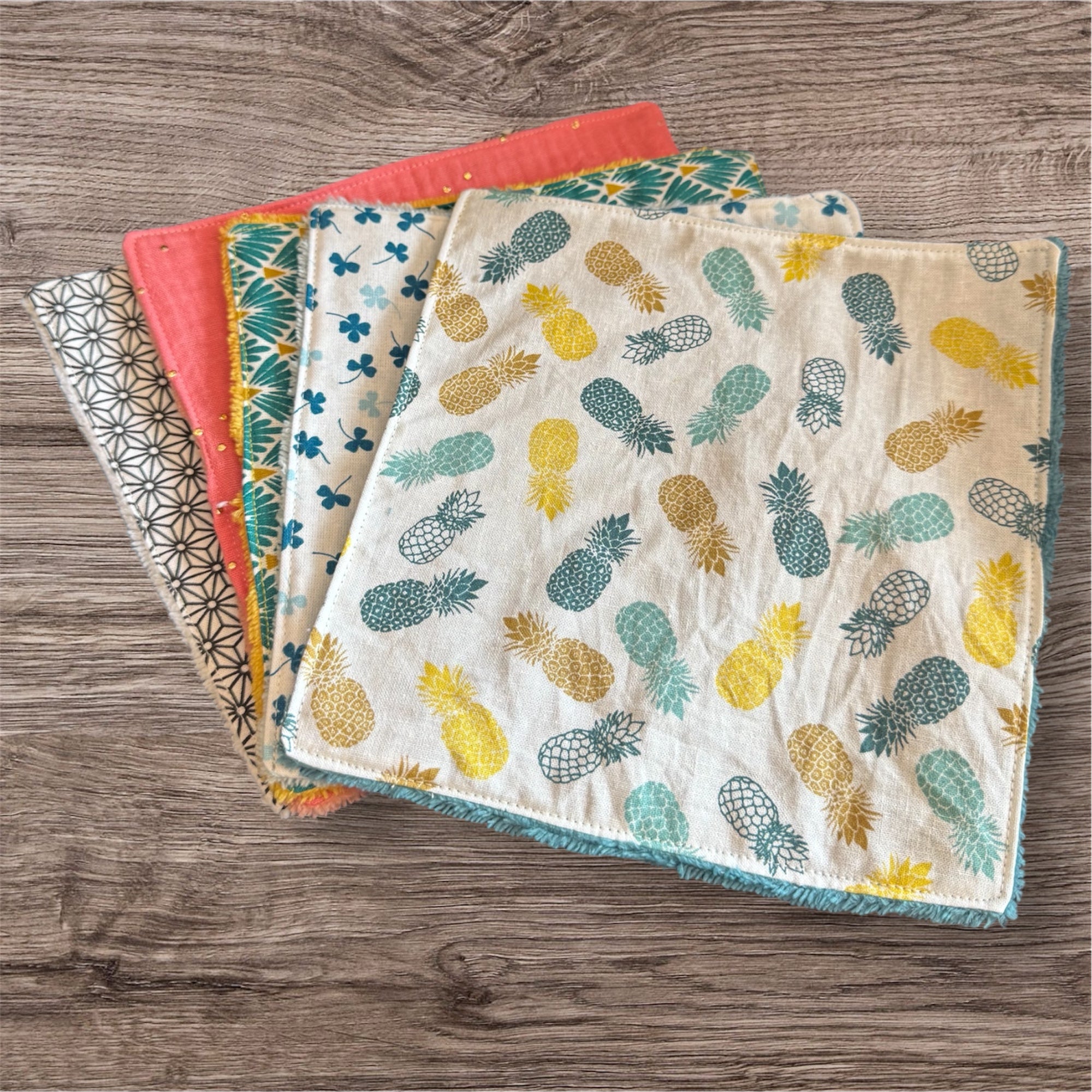 Mini serviettes visage en éponge bambou et coton