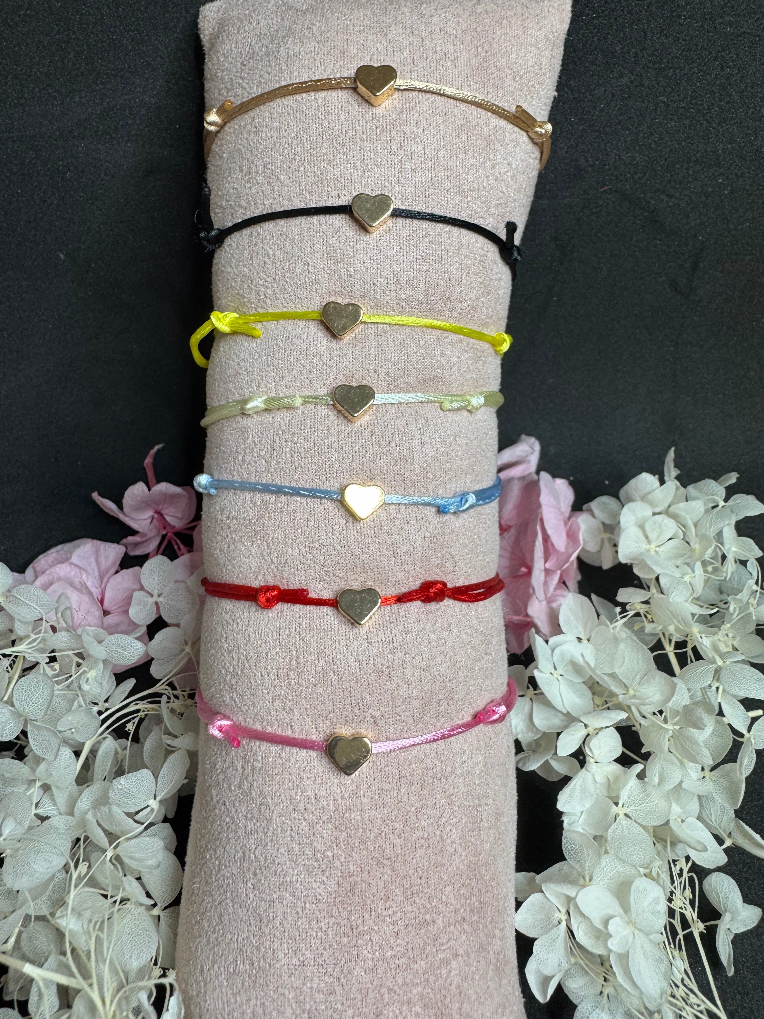 Bracelet Cordon & Cœur Doré