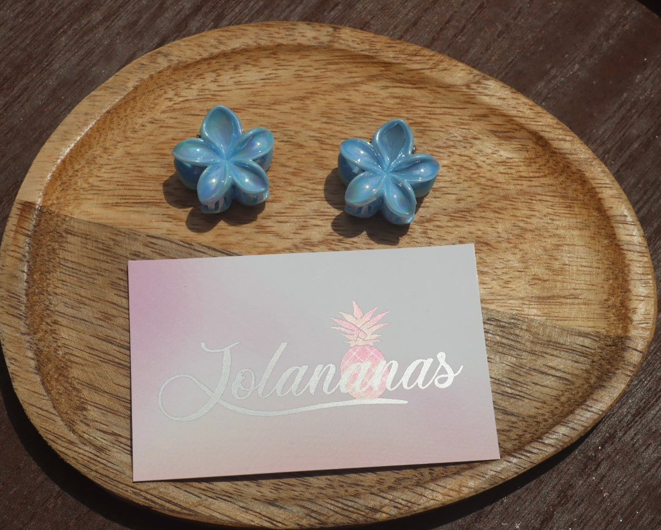 Petite pince fleur rose nacré