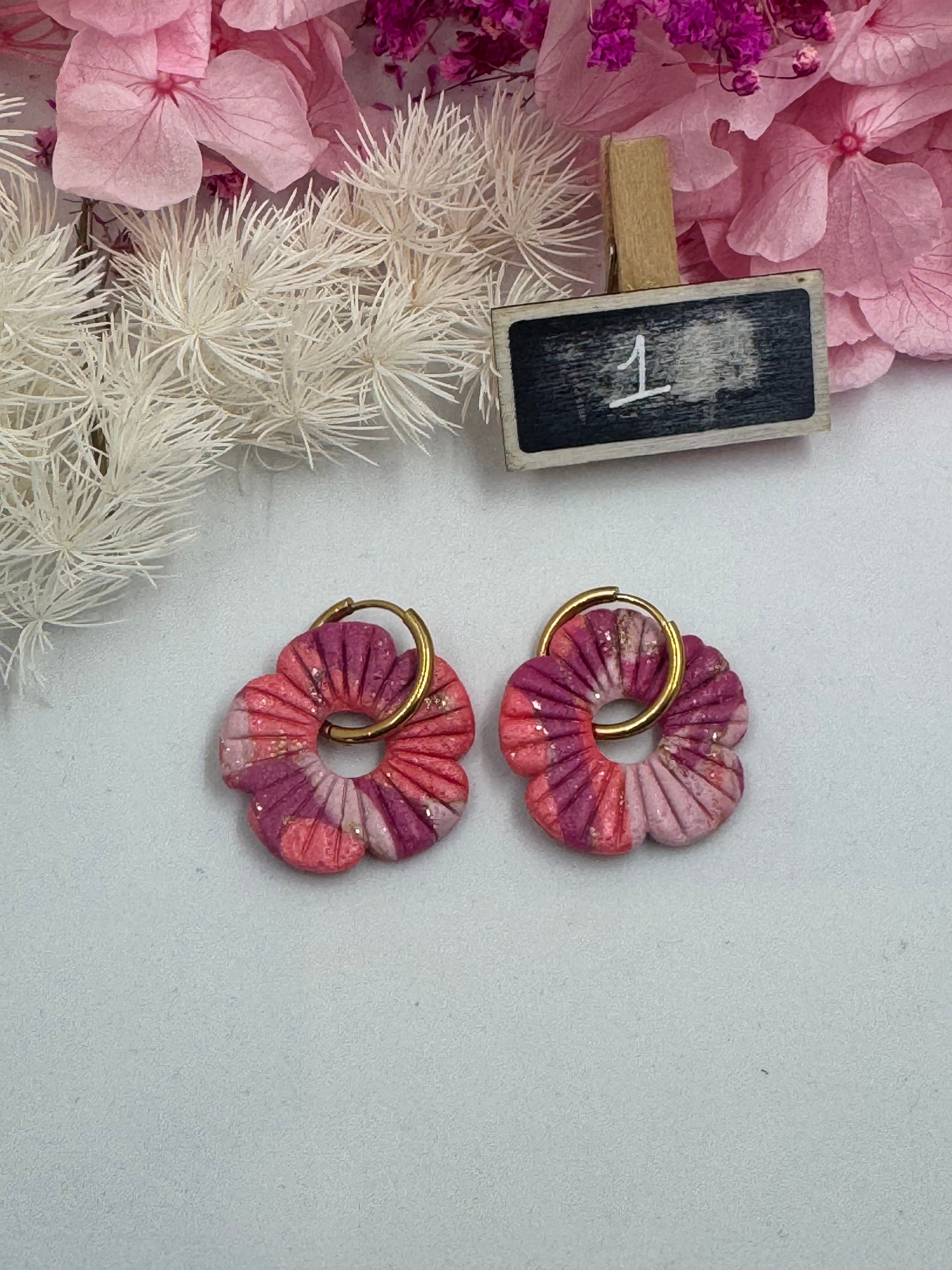 La vie en rose 🩷(pampilles interchangeable avec ou sans créoles)