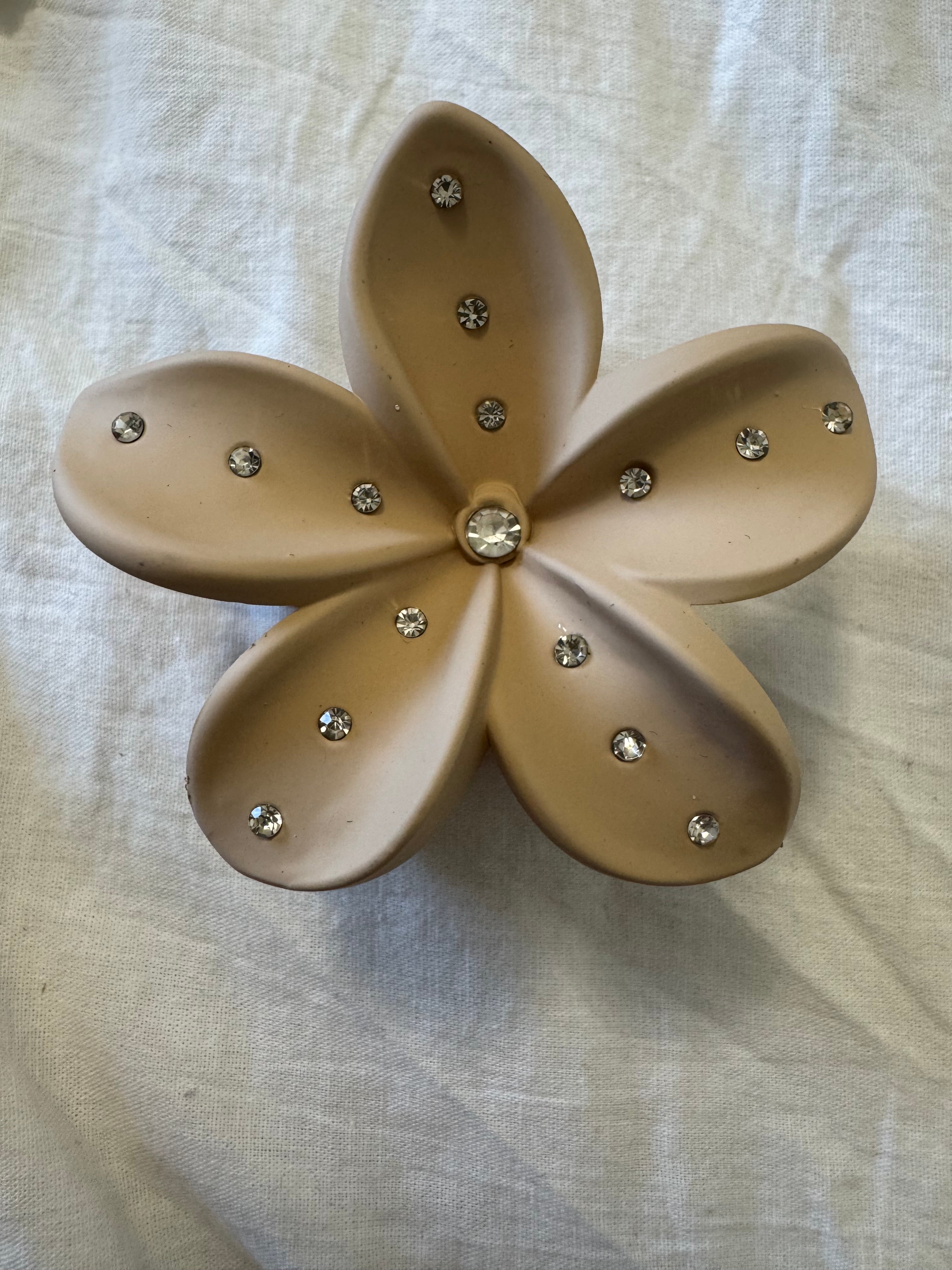 Pince à cheveux fleur strass/ or/argent/marron transparente/rouge