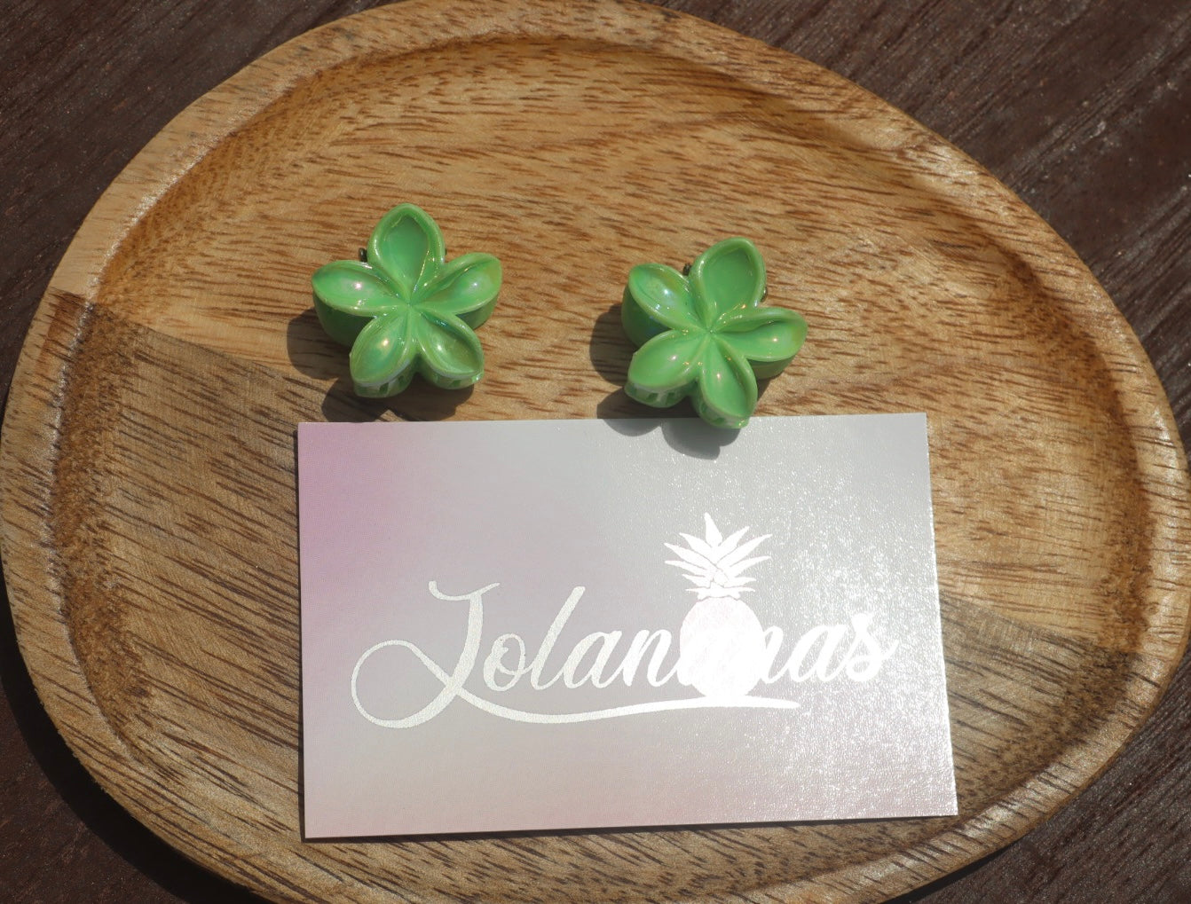 Petite pince fleur rose nacré