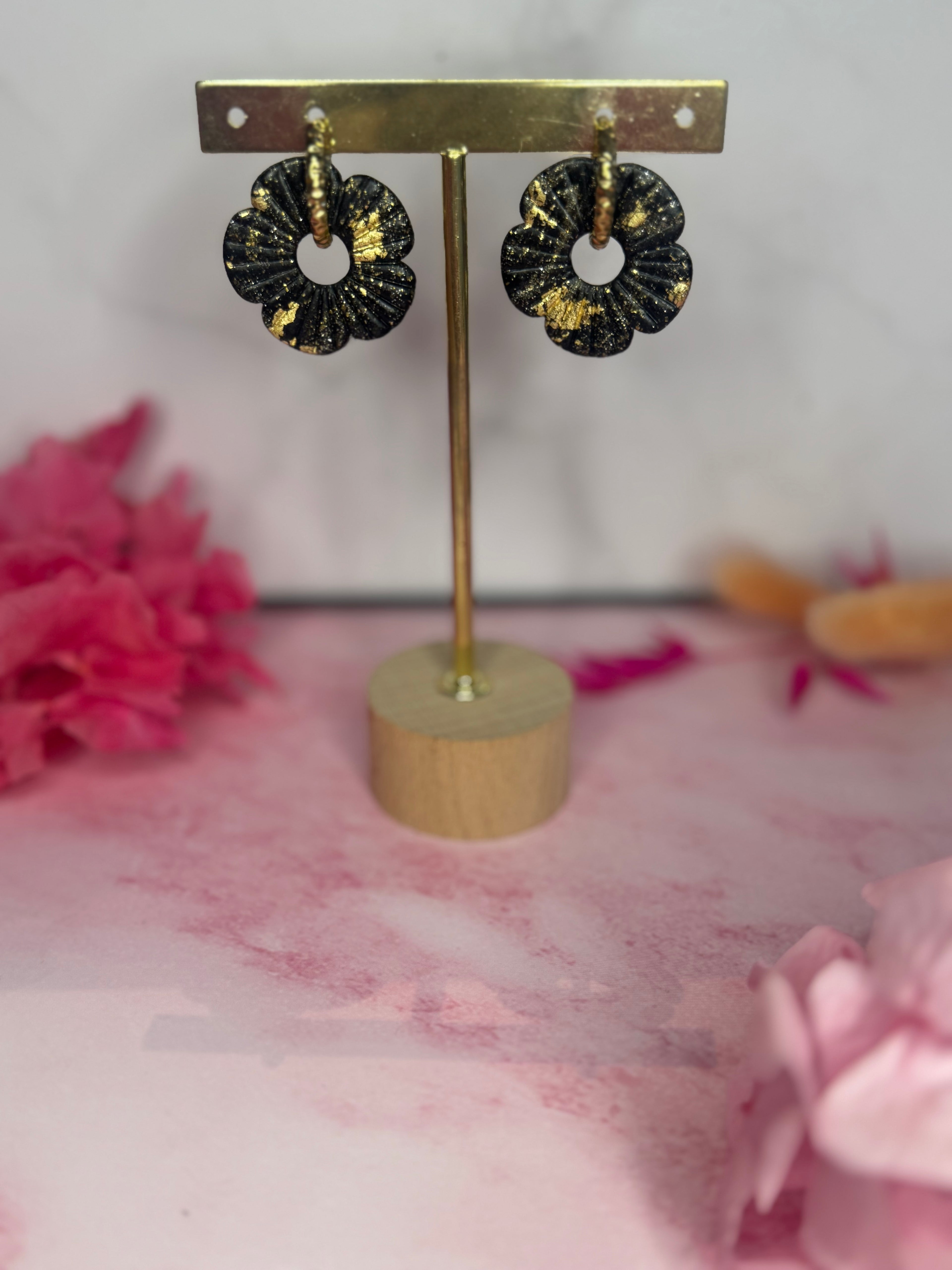 Black & Gold ( pampilles interchangeable avec ou sans créoles)