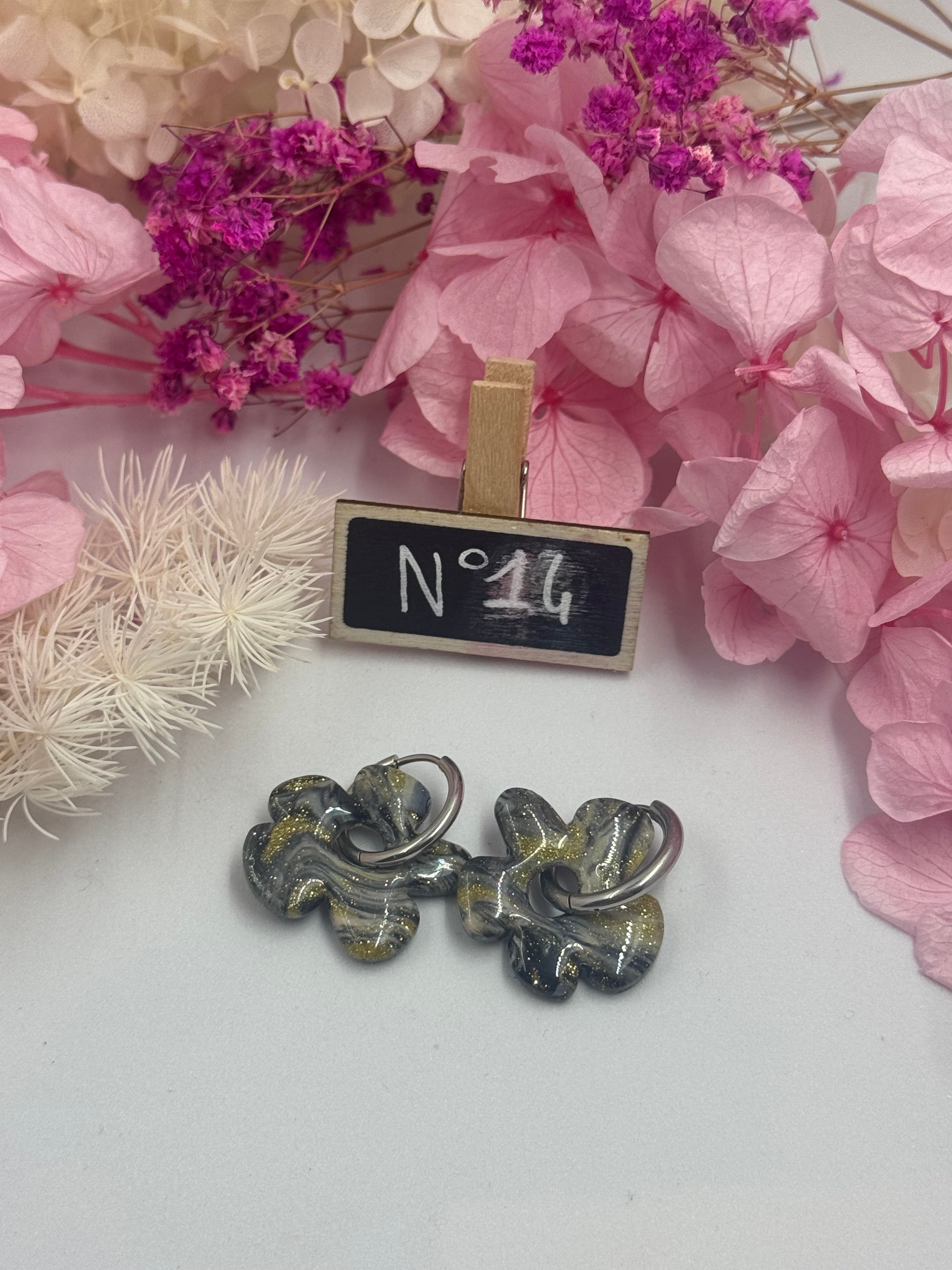 Collection Lunaire ( créoles avec ou sans pampilles interchangeables ) N1