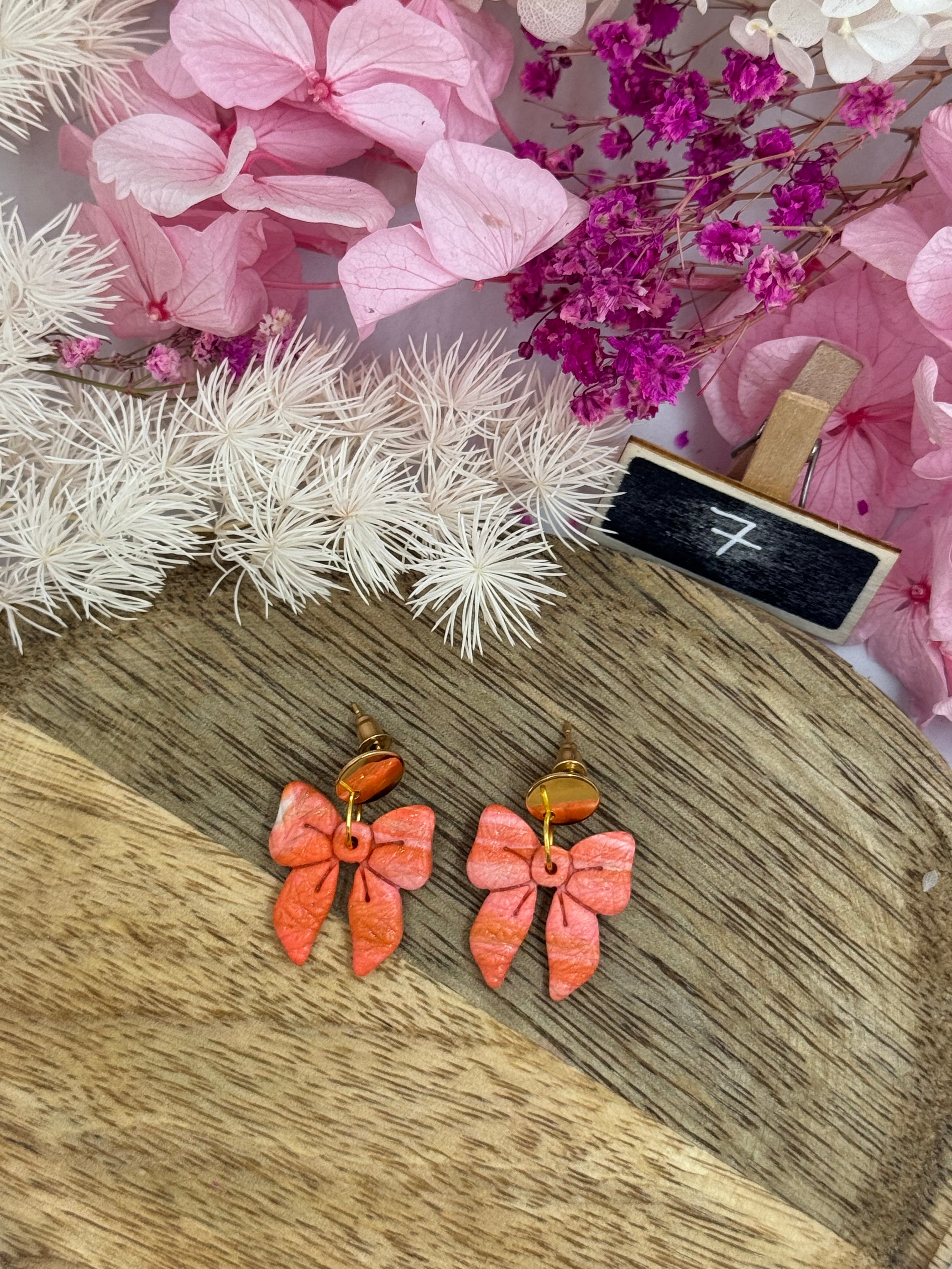 Boucles d’oreille collection :             Les originales