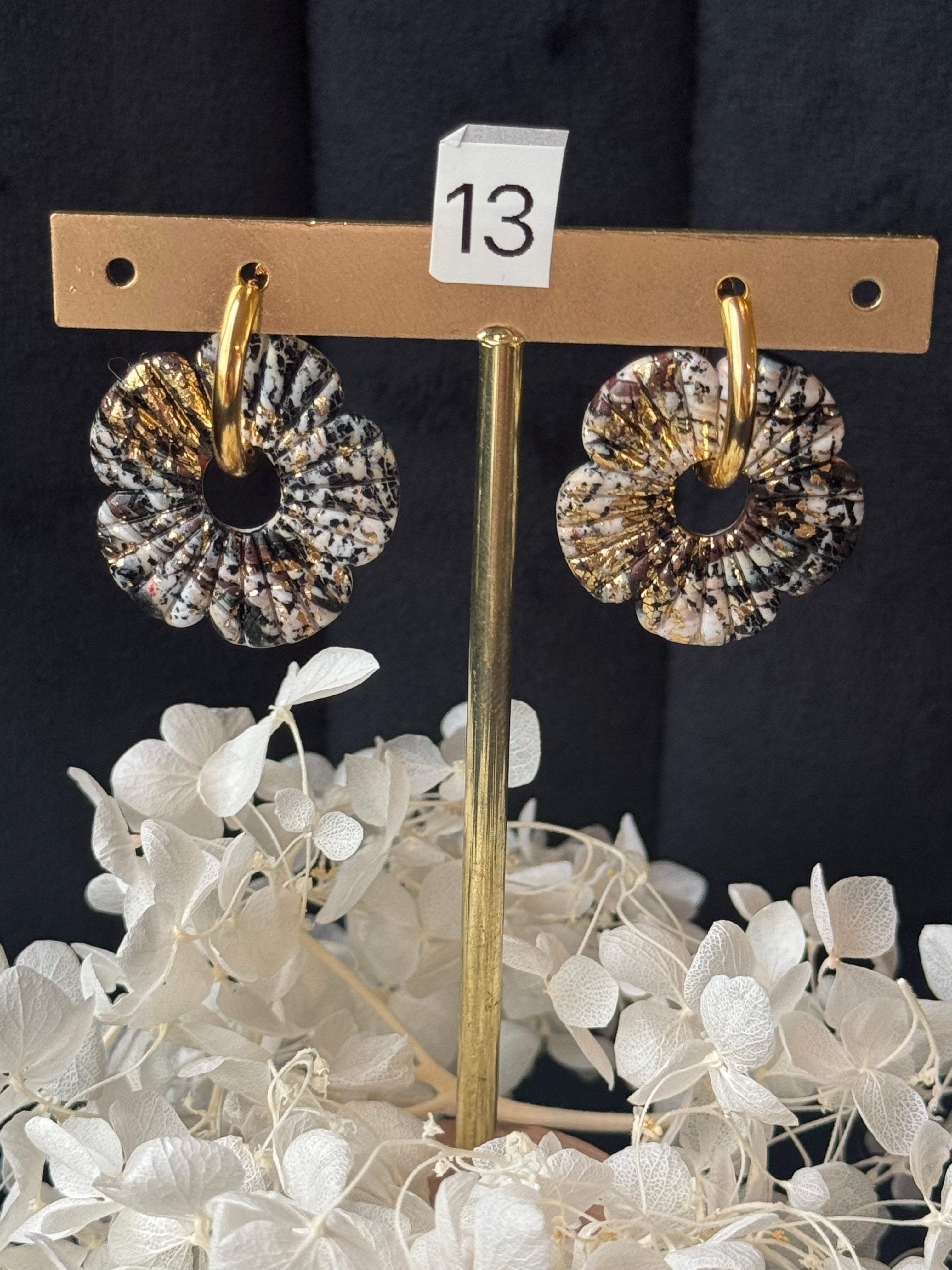 Black & Gold ( pampilles interchangeable avec ou sans créoles)