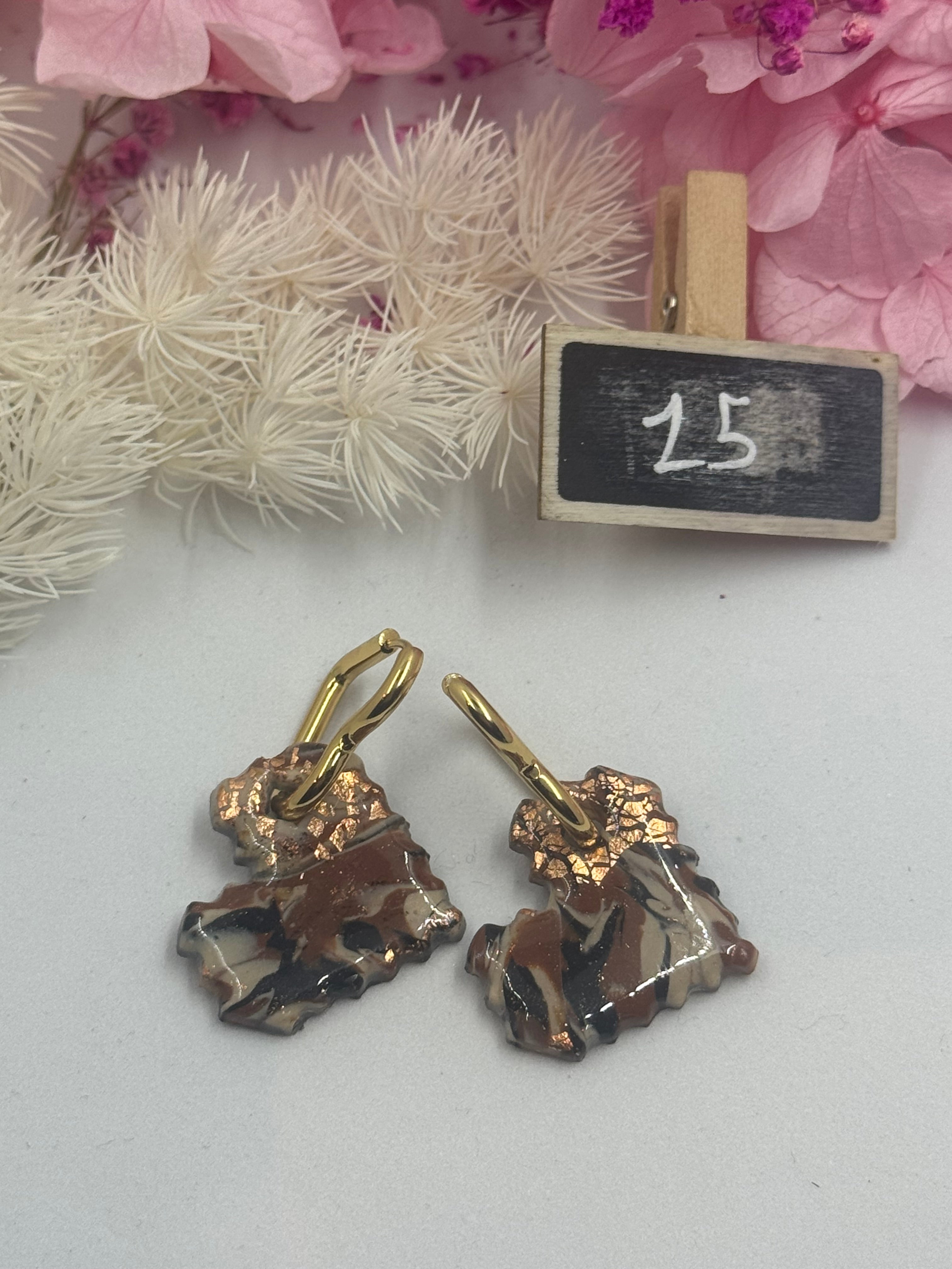 Éclat de terre 🍂 *nuance marron*( pampilles interchangeable avec ou sans créoles)