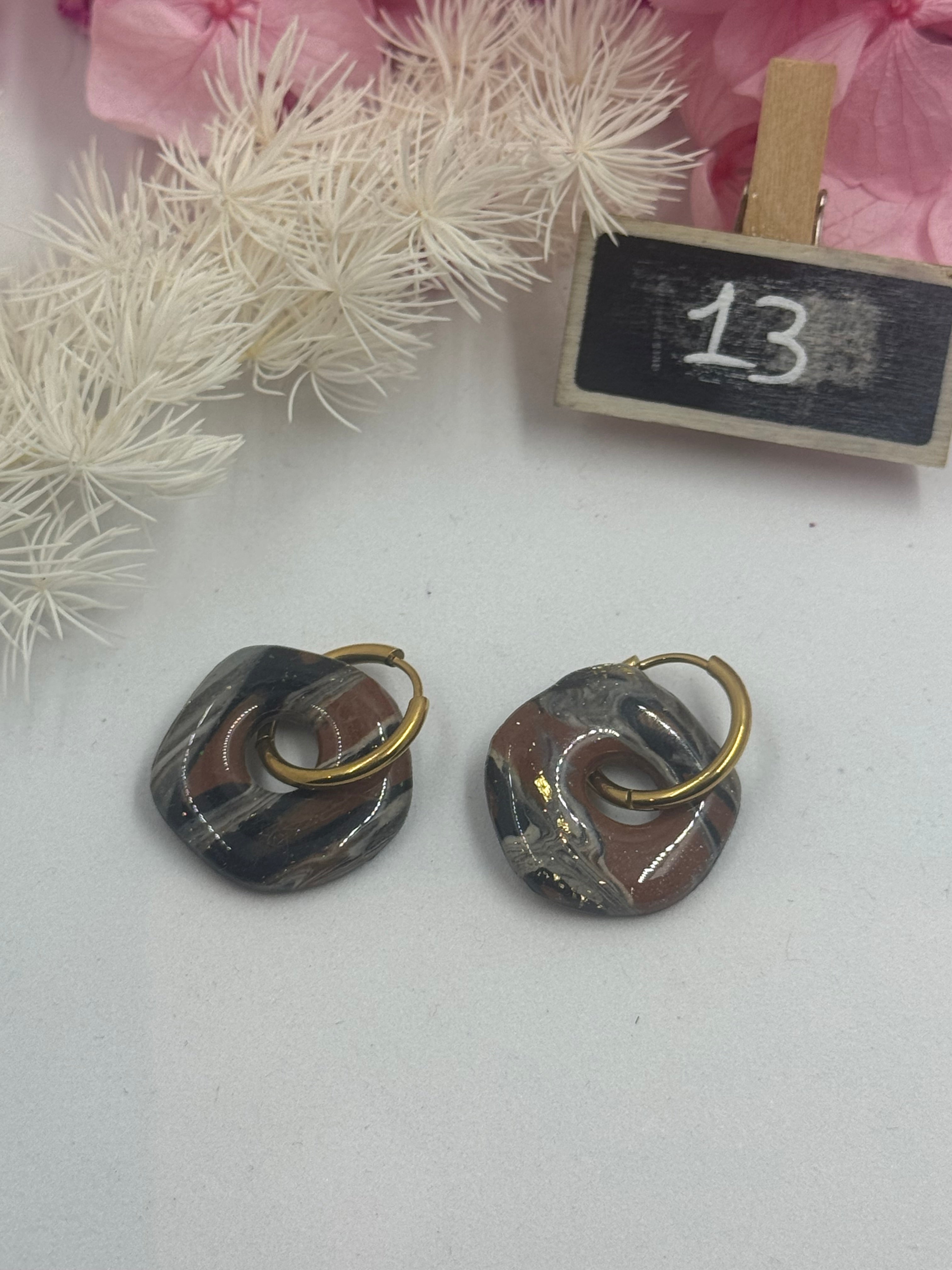 Éclat de terre 🍂 *nuance marron*( pampilles interchangeable avec ou sans créoles)