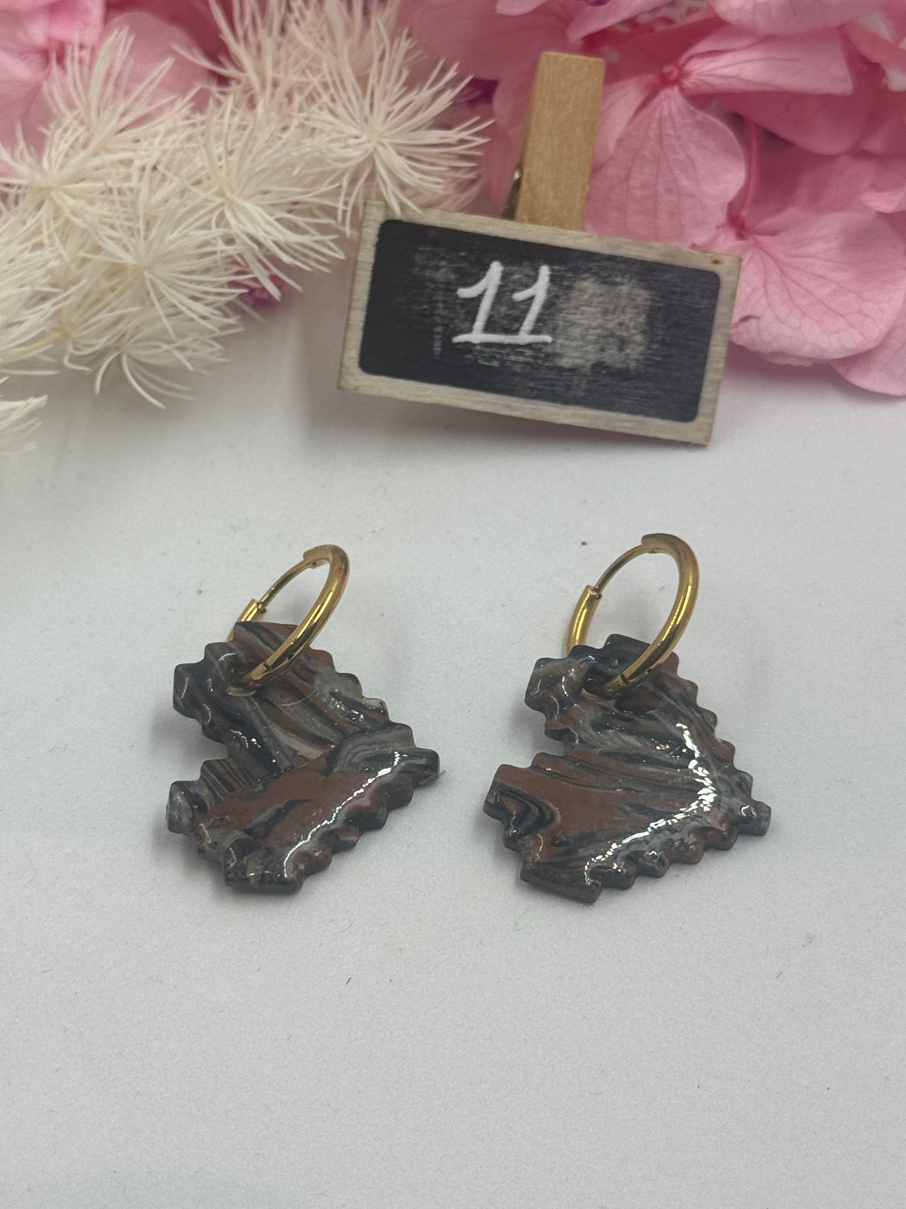 Éclat de terre 🍂 *nuance marron*( pampilles interchangeable avec ou sans créoles)