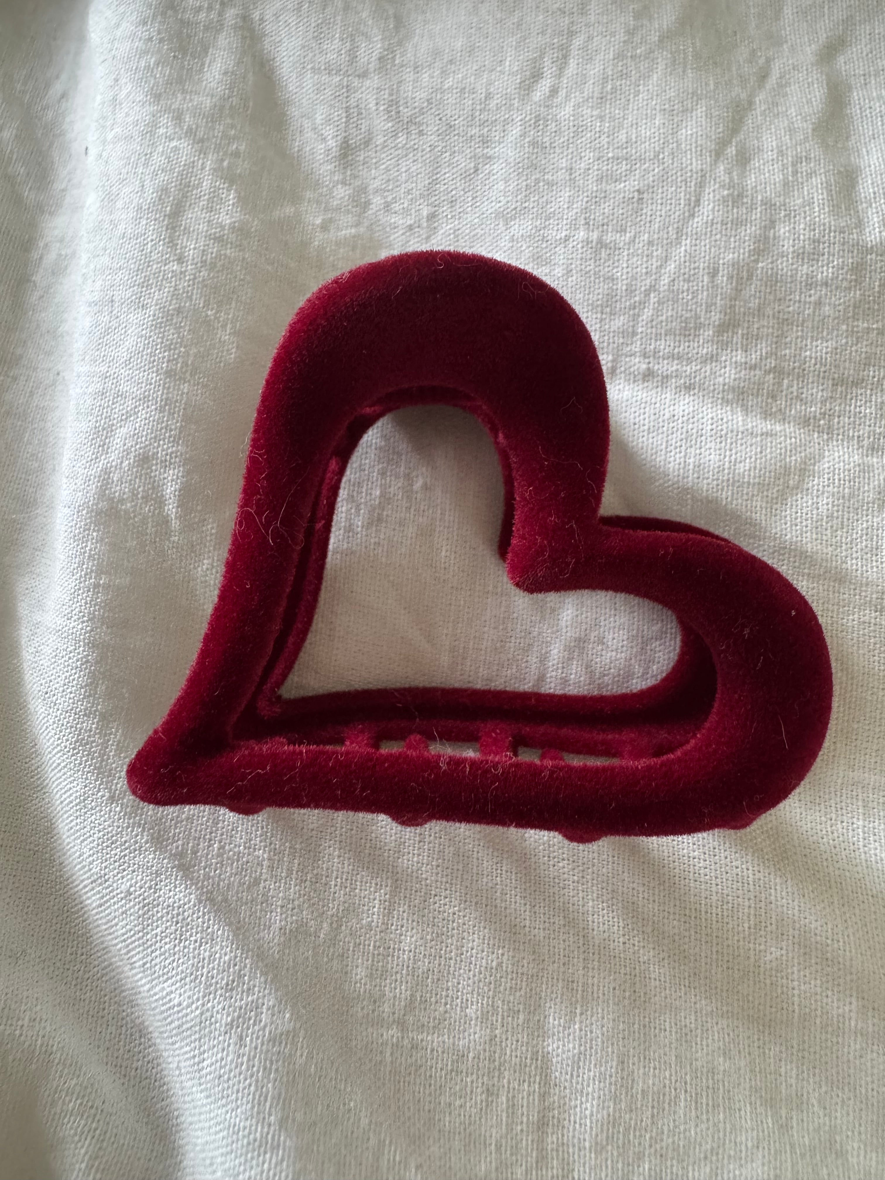 Pince à cheveux cœur (taille moyenne)