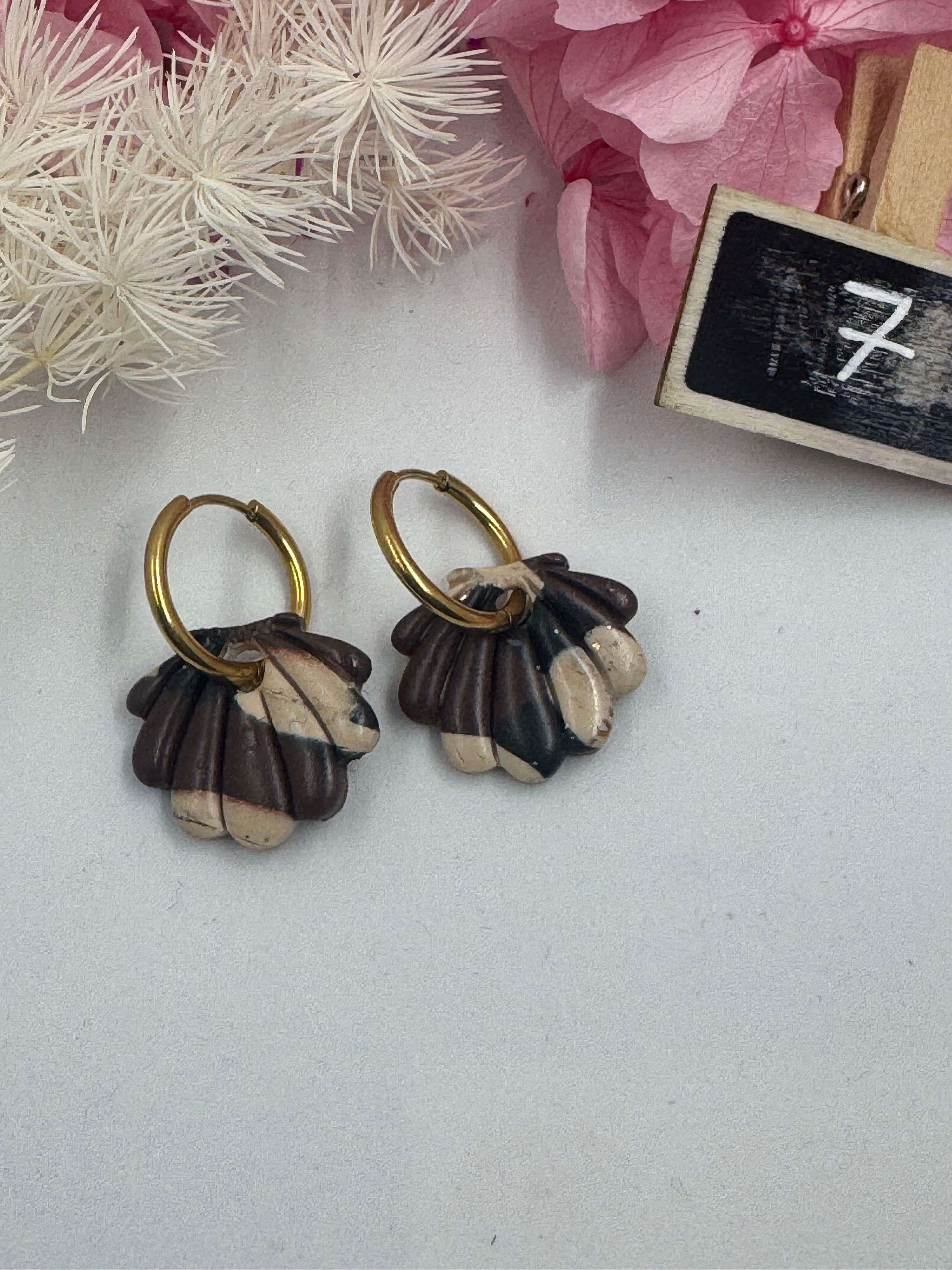 Éclat de terre 🍂 *nuance marron*( pampilles interchangeable avec ou sans créoles)