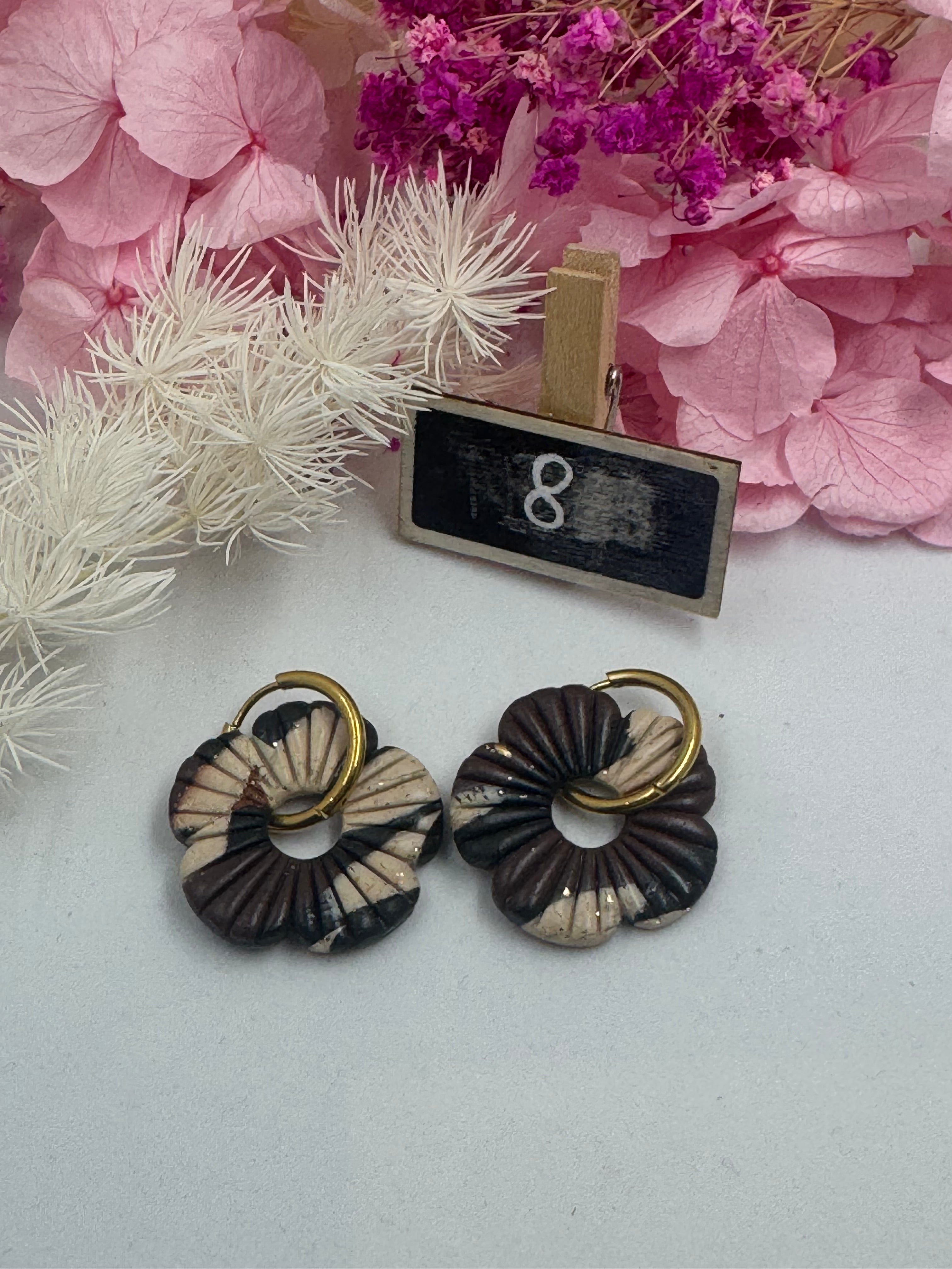 Éclat de terre 🍂 *nuance marron*( pampilles interchangeable avec ou sans créoles)