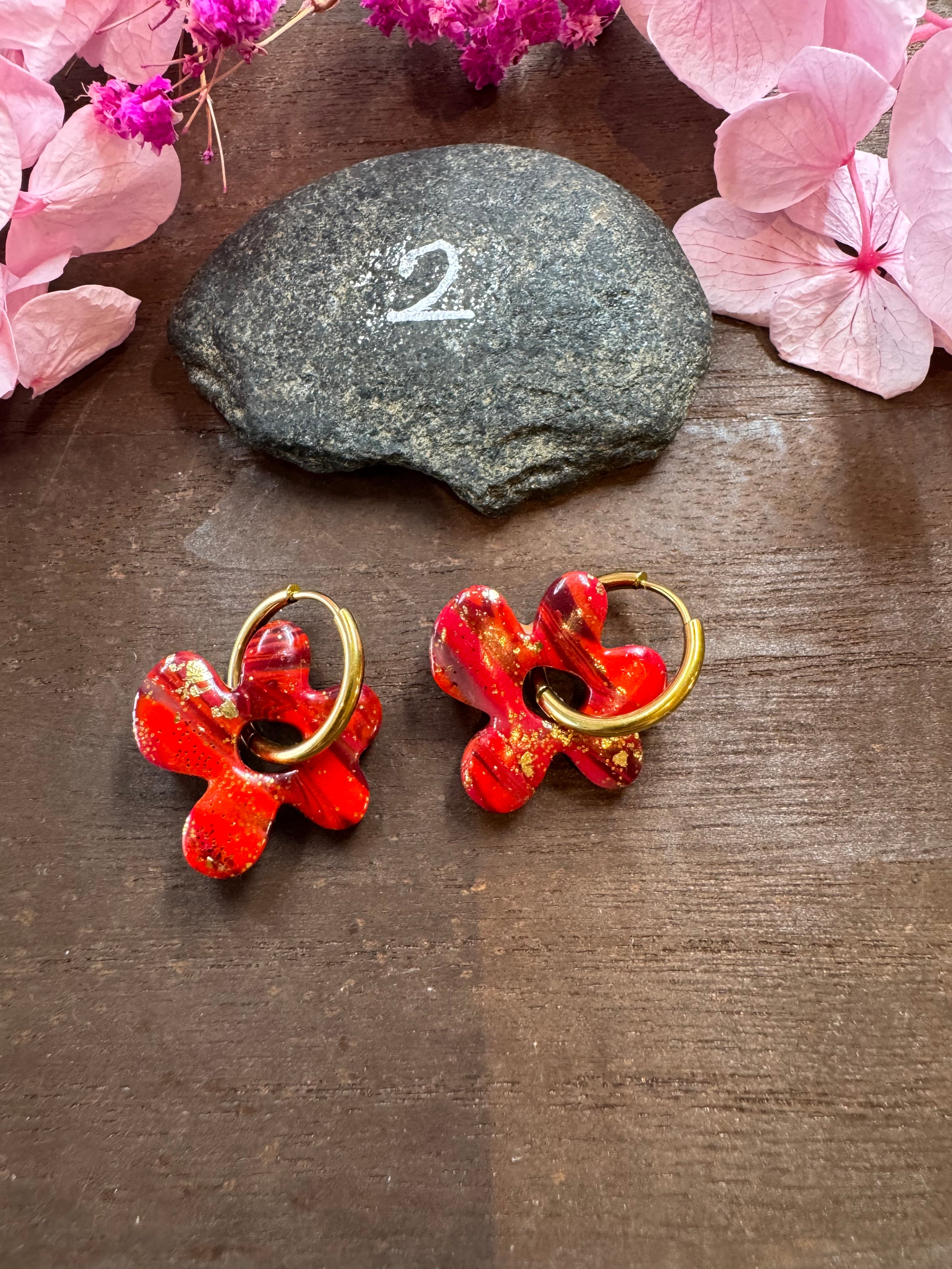 Rouge addict (pampilles interchangeables avec ou sans créoles)