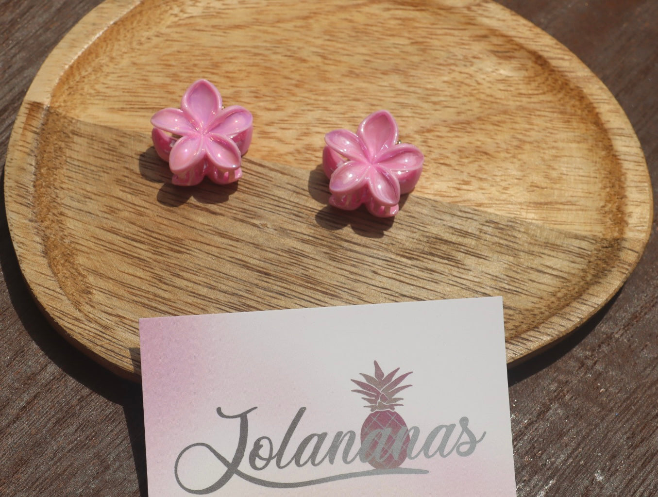 Petite pince fleur rose nacré